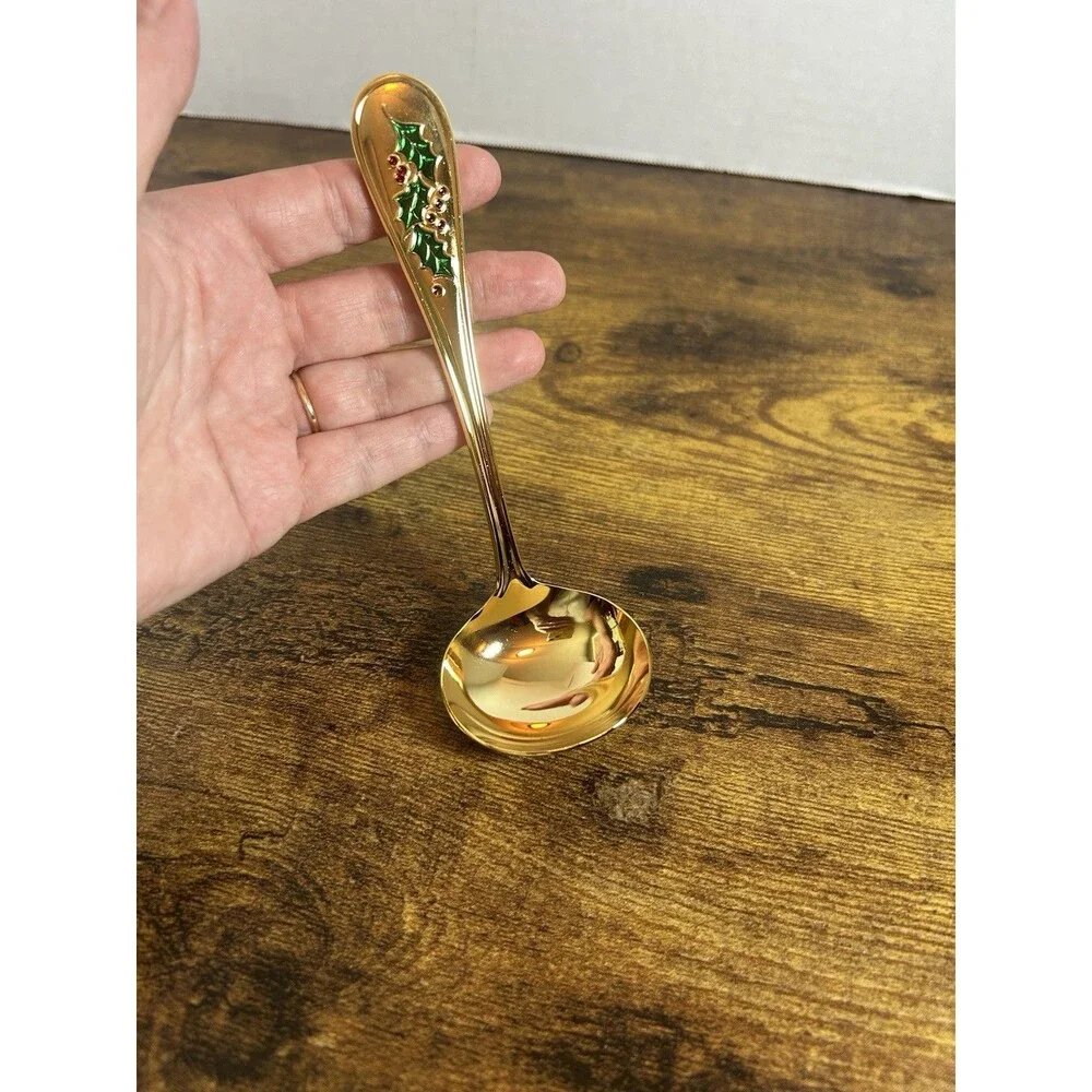 Retroneu Hollyday Gold Plated Holly Berry Christmas Gravy Ladle w/ Box Holiday